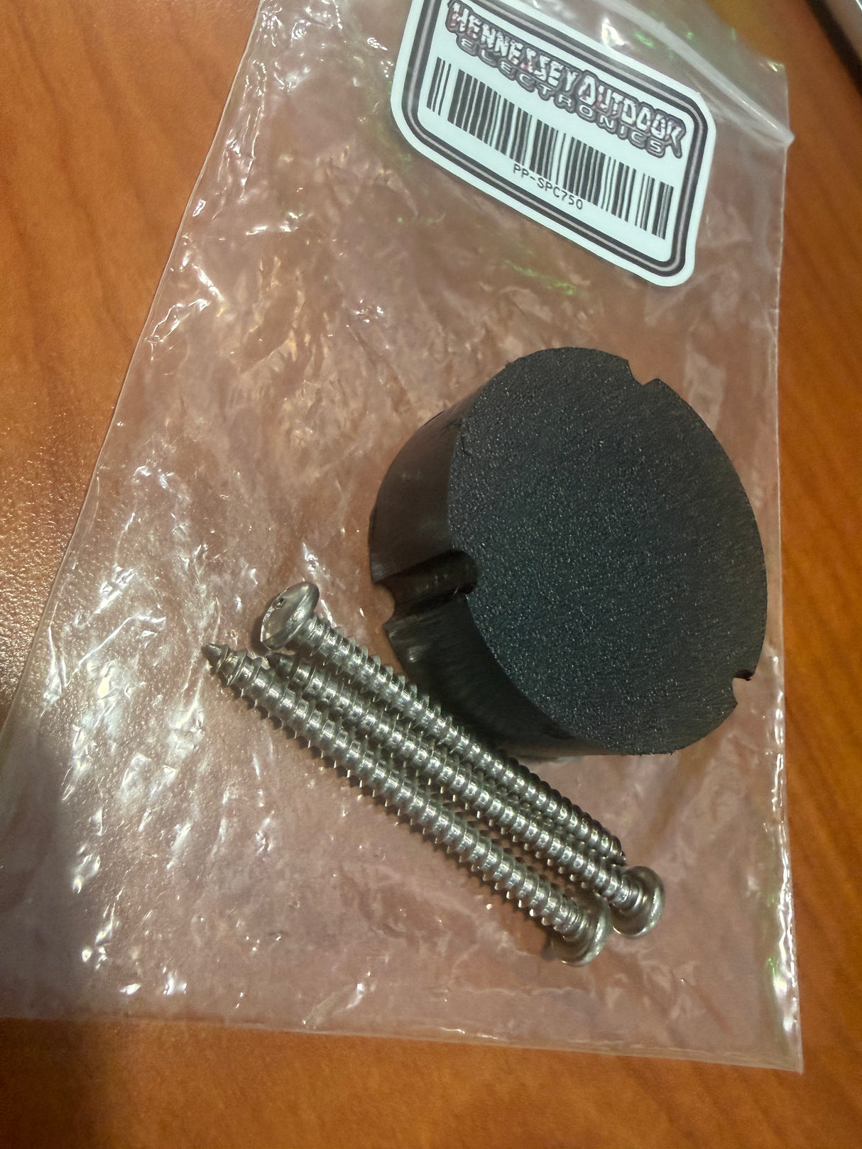 HOE TROLLING MOTOR PUNCH PAD SPACER