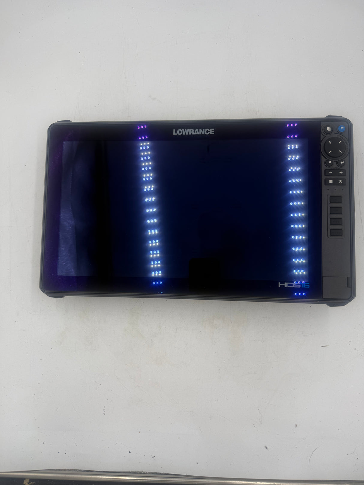 LOWRANCE HDS 16 PRO