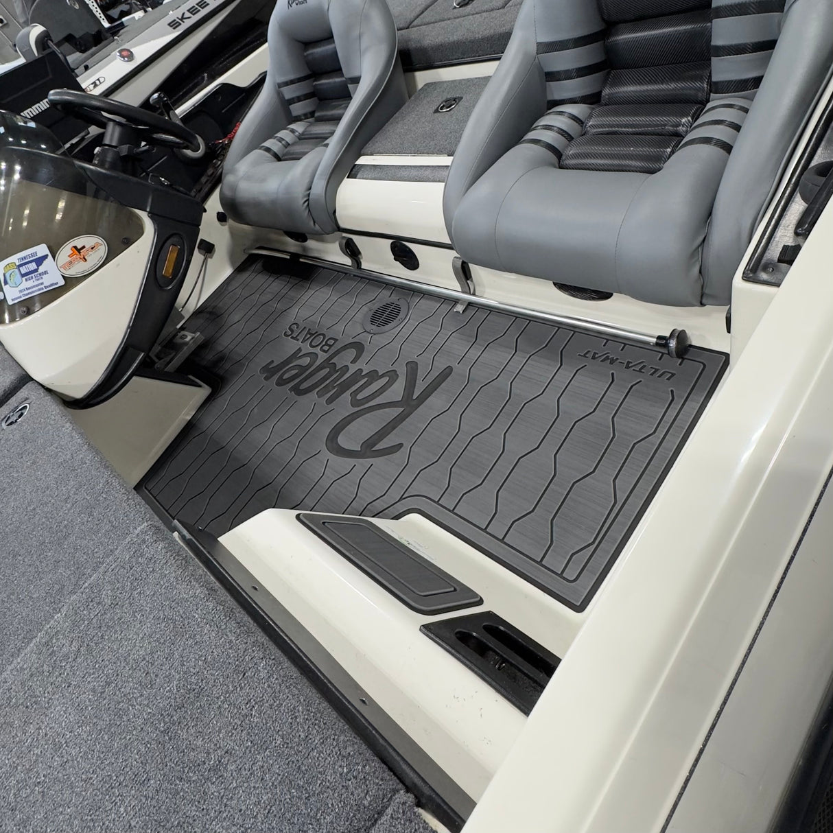 Ulta-Mat by Hennessey Outdoors: 2000 - 2005 RANGER 518VX Cockpit Kit