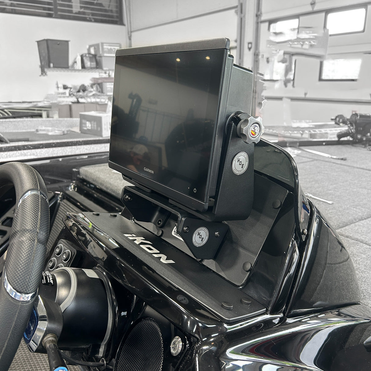 N H.O.E SINGLE CONSOLE MOUNT SYSTEM - 2024+ IKON LX