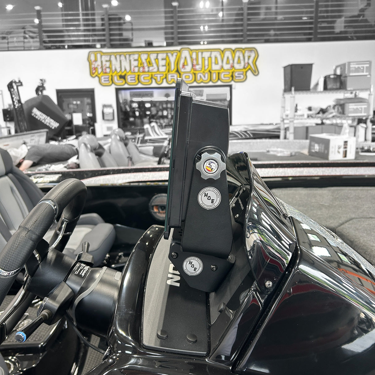 H.O.E. SINGLE CONSOLE MOUNT SYSTEM - IKON LX 2024+