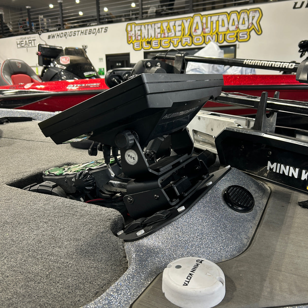 H.O.E. SINGLE BOW MOUNT SYSTEM - FALCON F185/F195 2016-2024+
