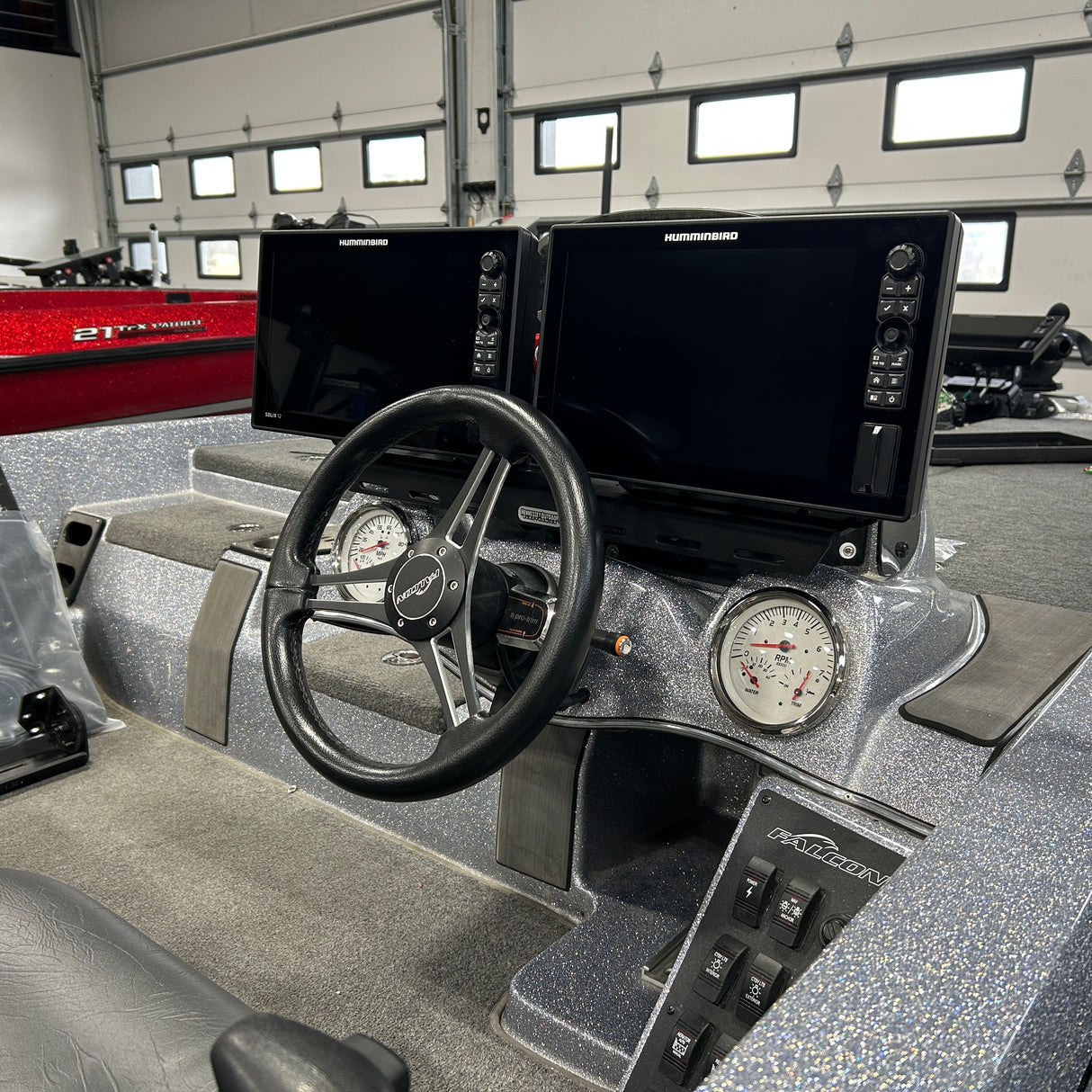 H.O.E. DUAL CONSOLE MOUNT SYSTEM - FALCON F185/F195 2016-2024+