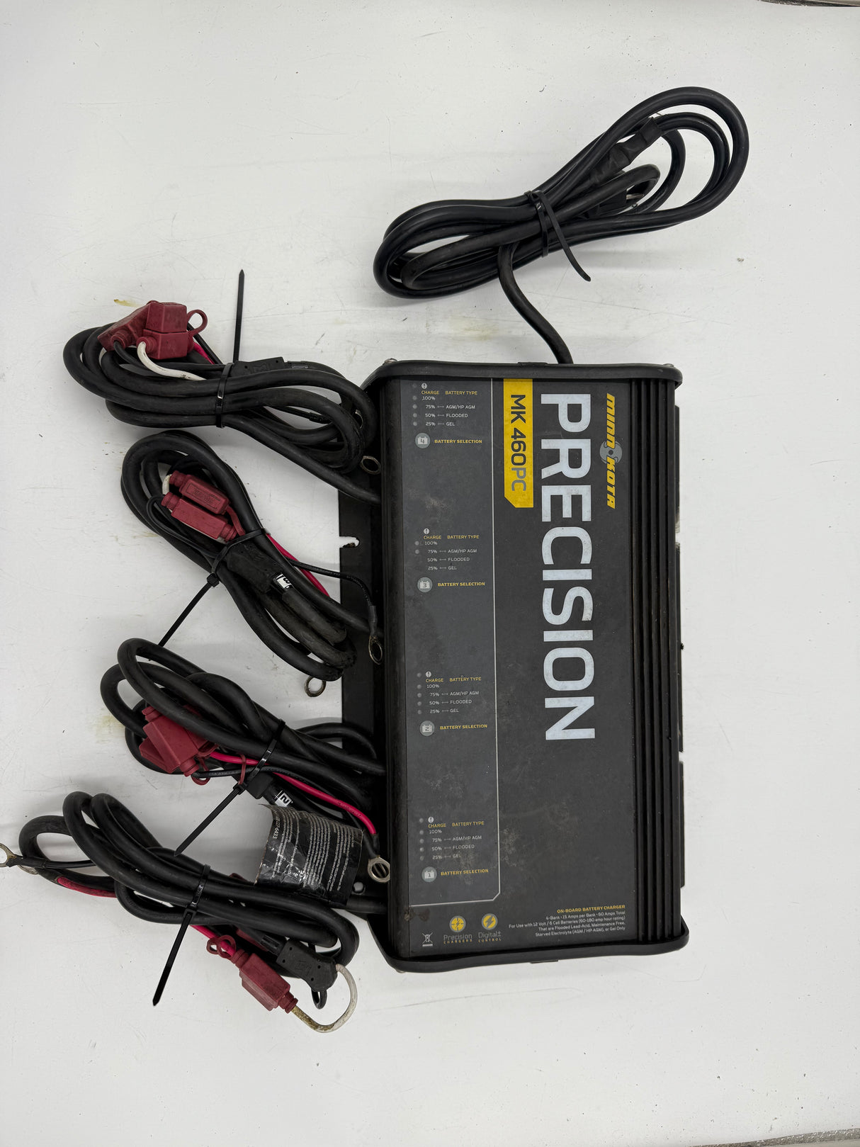 Minn Kota MK 460 PC 4 Bank Charger