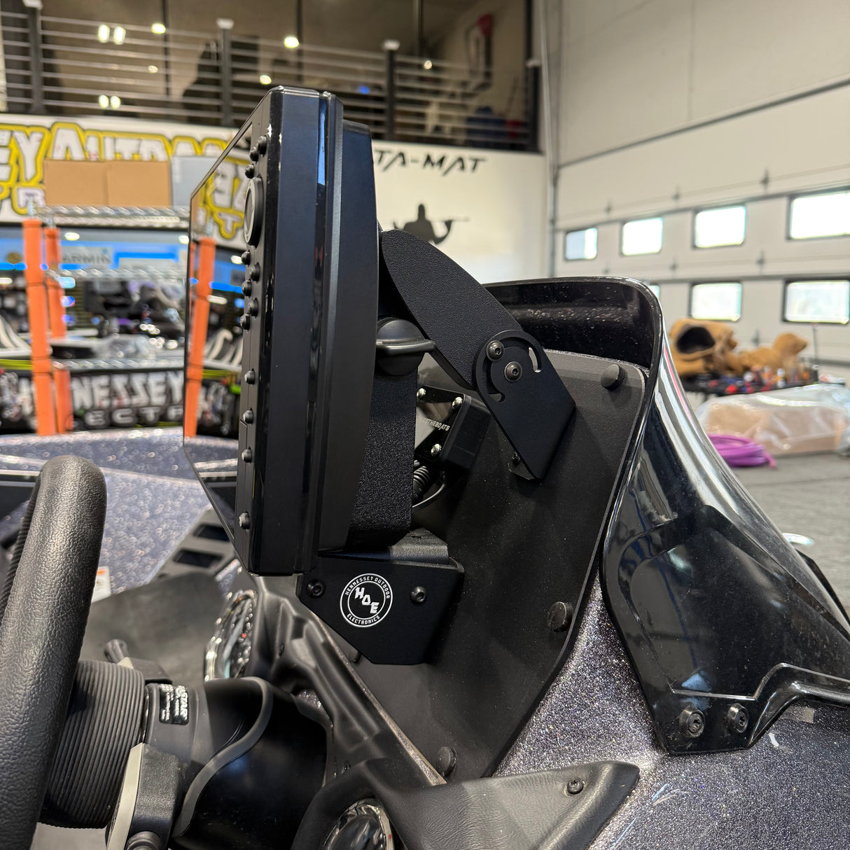 H.O.E SINGLE CONSOLE MOUNT SYSTEM - SKEETER FXR SERIES 2022+