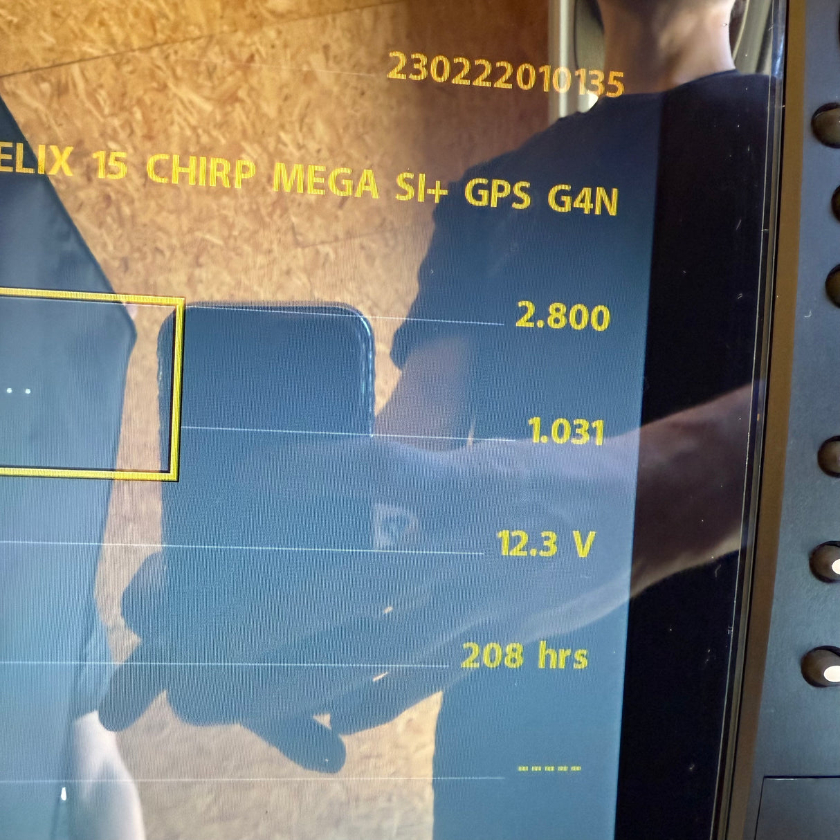 Humminbird Helix 15 MSI+ GPS G4N