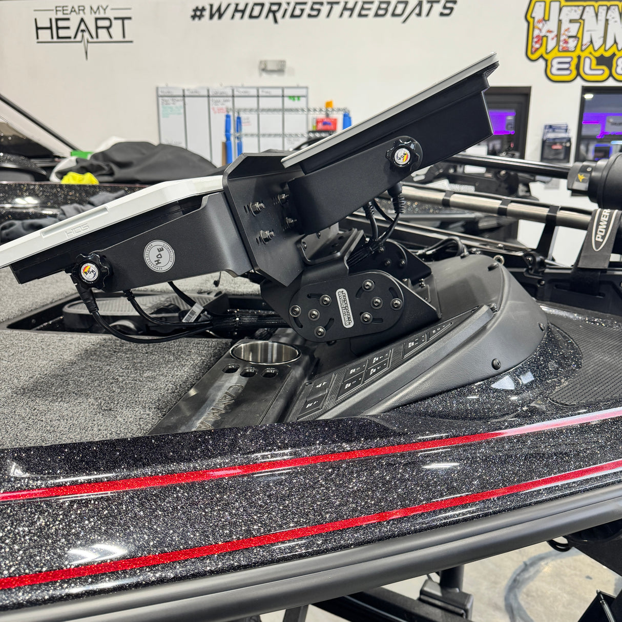 H.O.E TRIPLE BOW MOUNT SYSTEM - CAYMAS CX20/CX21 2025