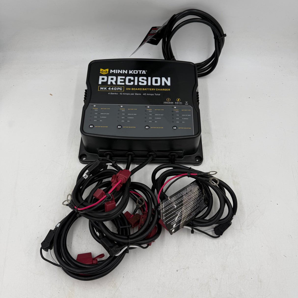 Minn Kota 440 PC 4-Bank Onboard Charger