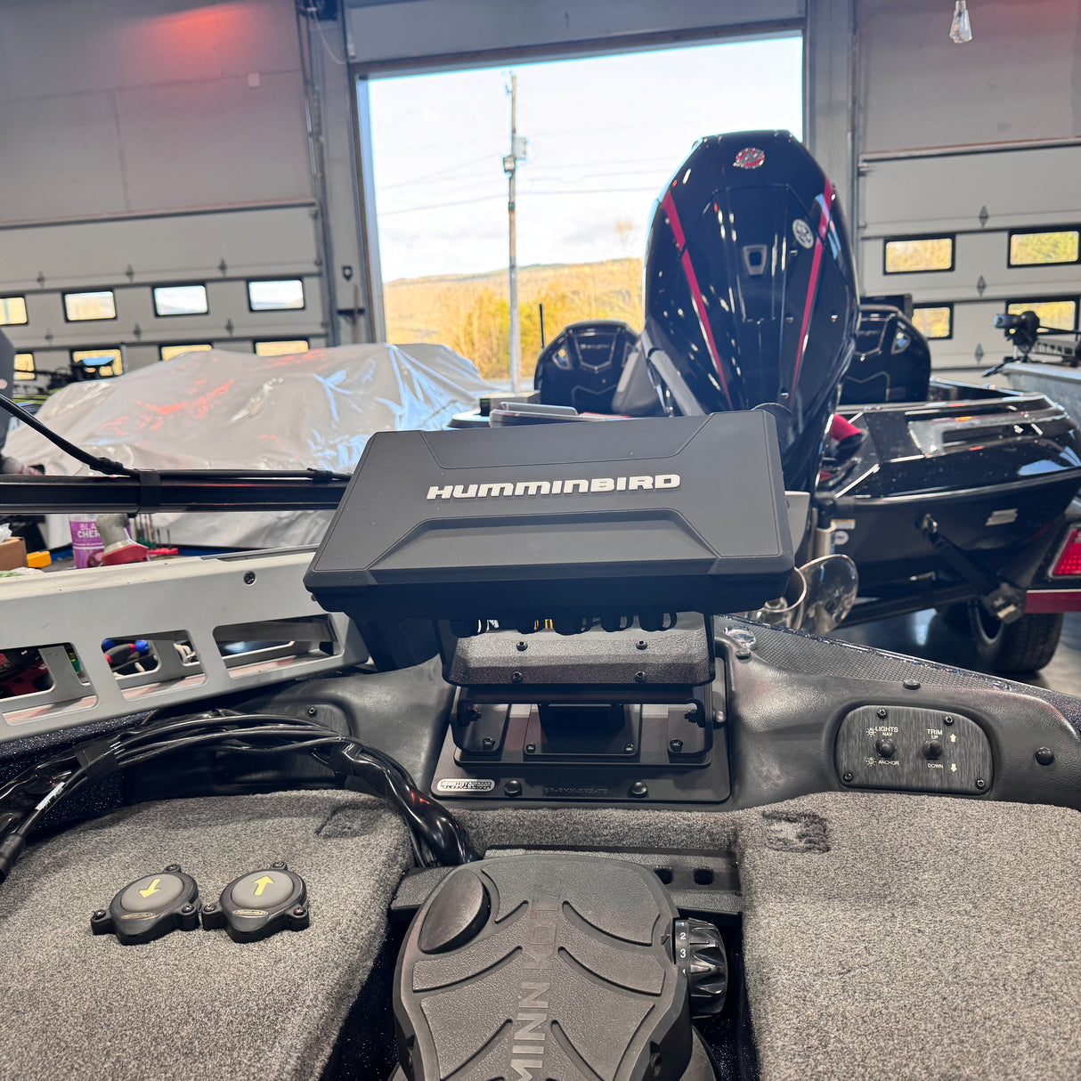 H.O.E. SINGLE BOW MOUNT SYSTEM - 2017 PHOENIX 818, 819, 919, 920 PRO 10.7"W X 7.7"H