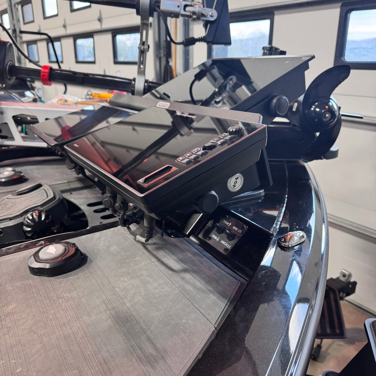 H.O.E TRIPLE BOW MOUNT SYSTEM - VEXUS AVX1880/189/1980/2080