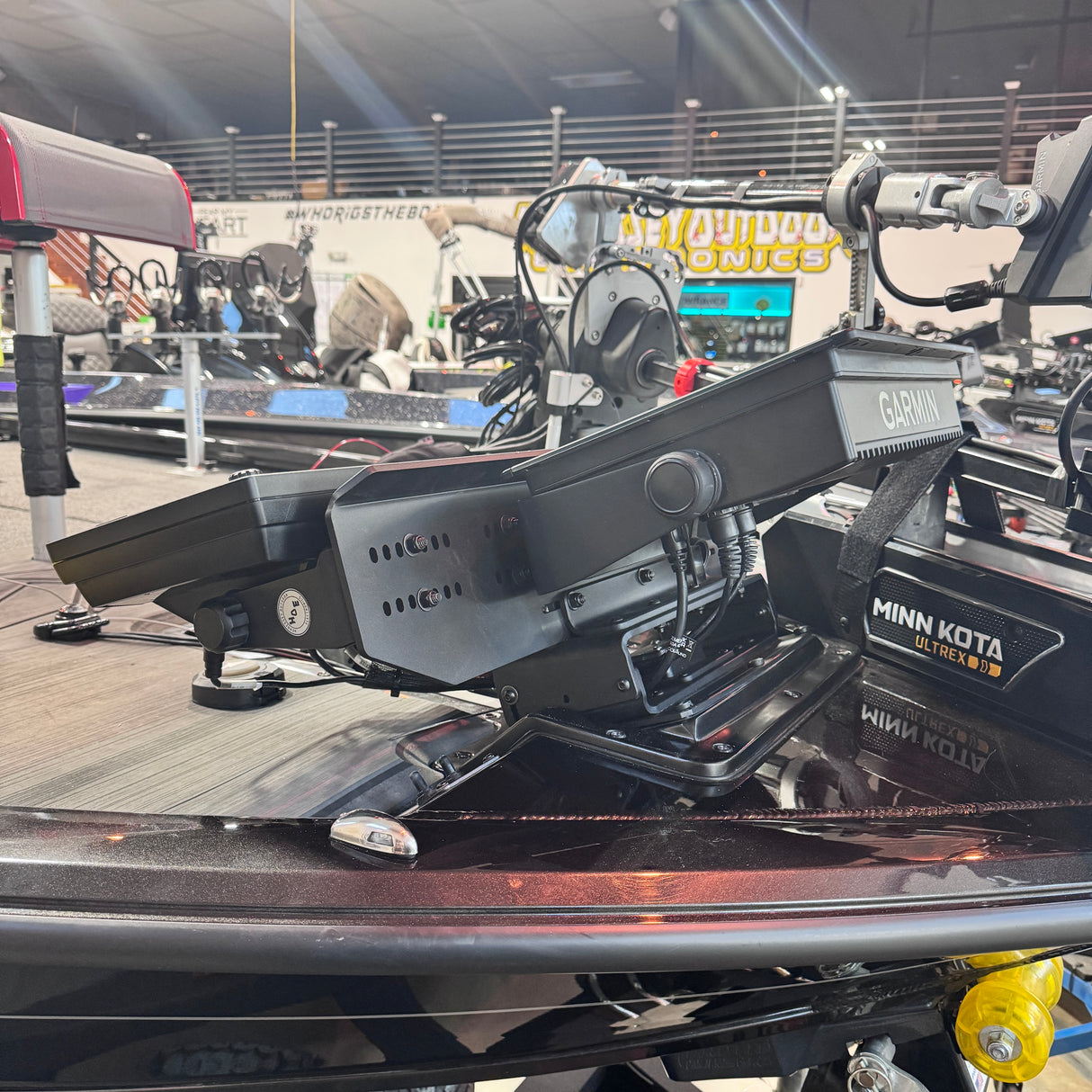 H.O.E TRIPLE BOW MOUNT SYSTEM - VEXUS AVX1880/189/1980/2080