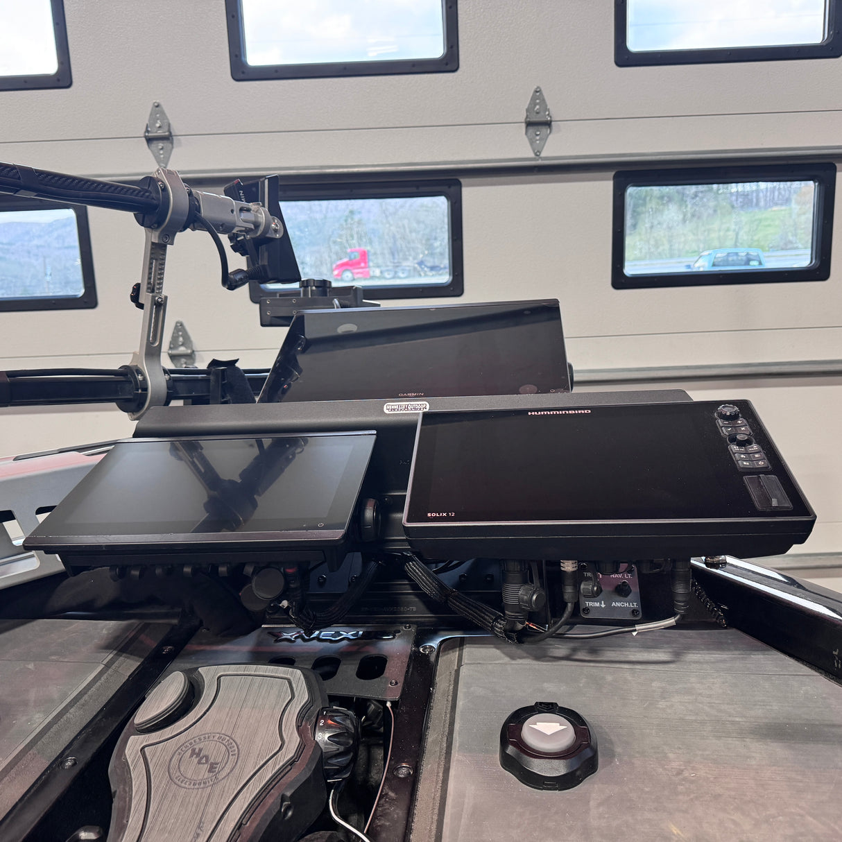 H.O.E TRIPLE BOW MOUNT SYSTEM - VEXUS AVX1880/189/1980/2080