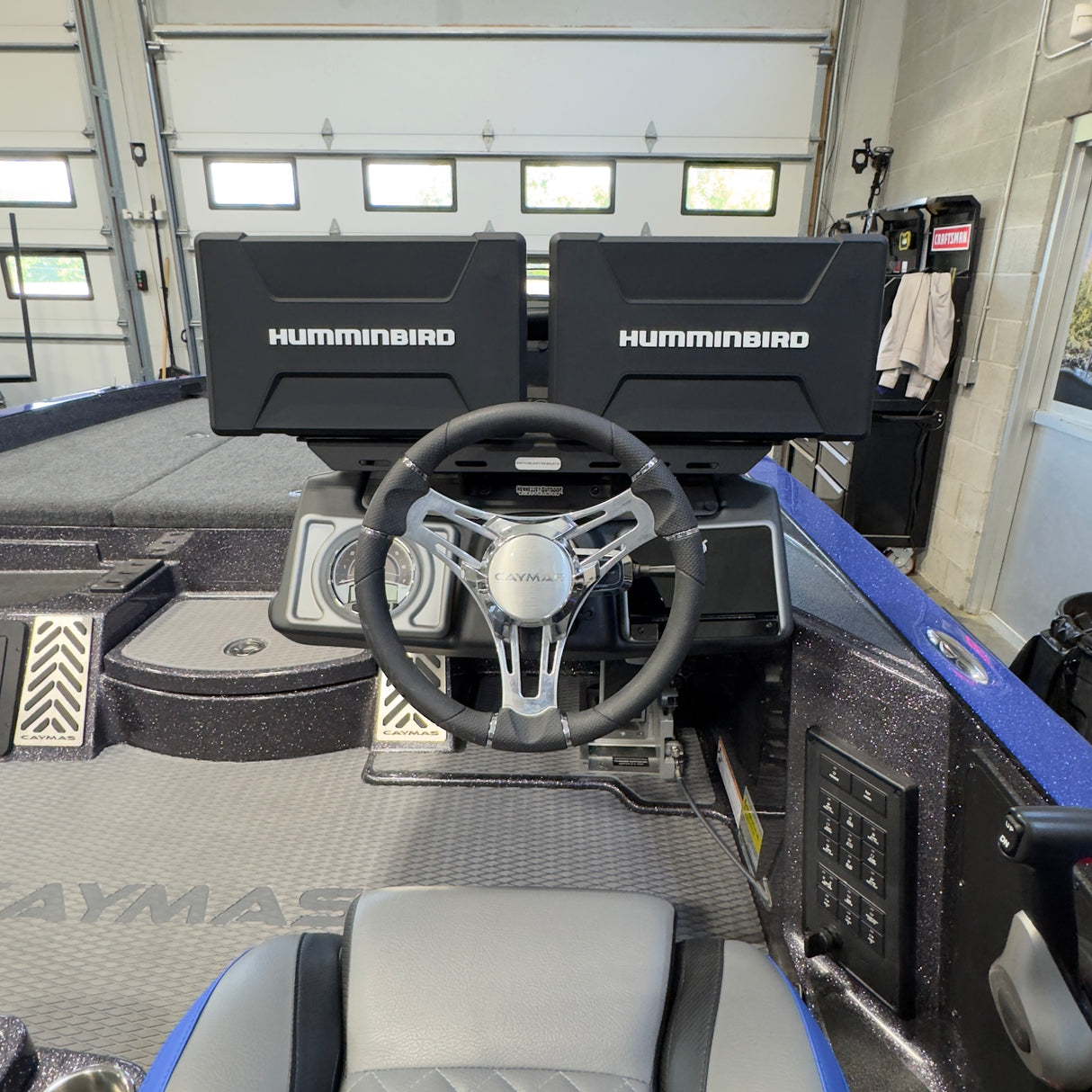 H.O.E. DUAL CONSOLE MOUNT SYSTEM - CAYMAS CX19/CX21 2019-2024