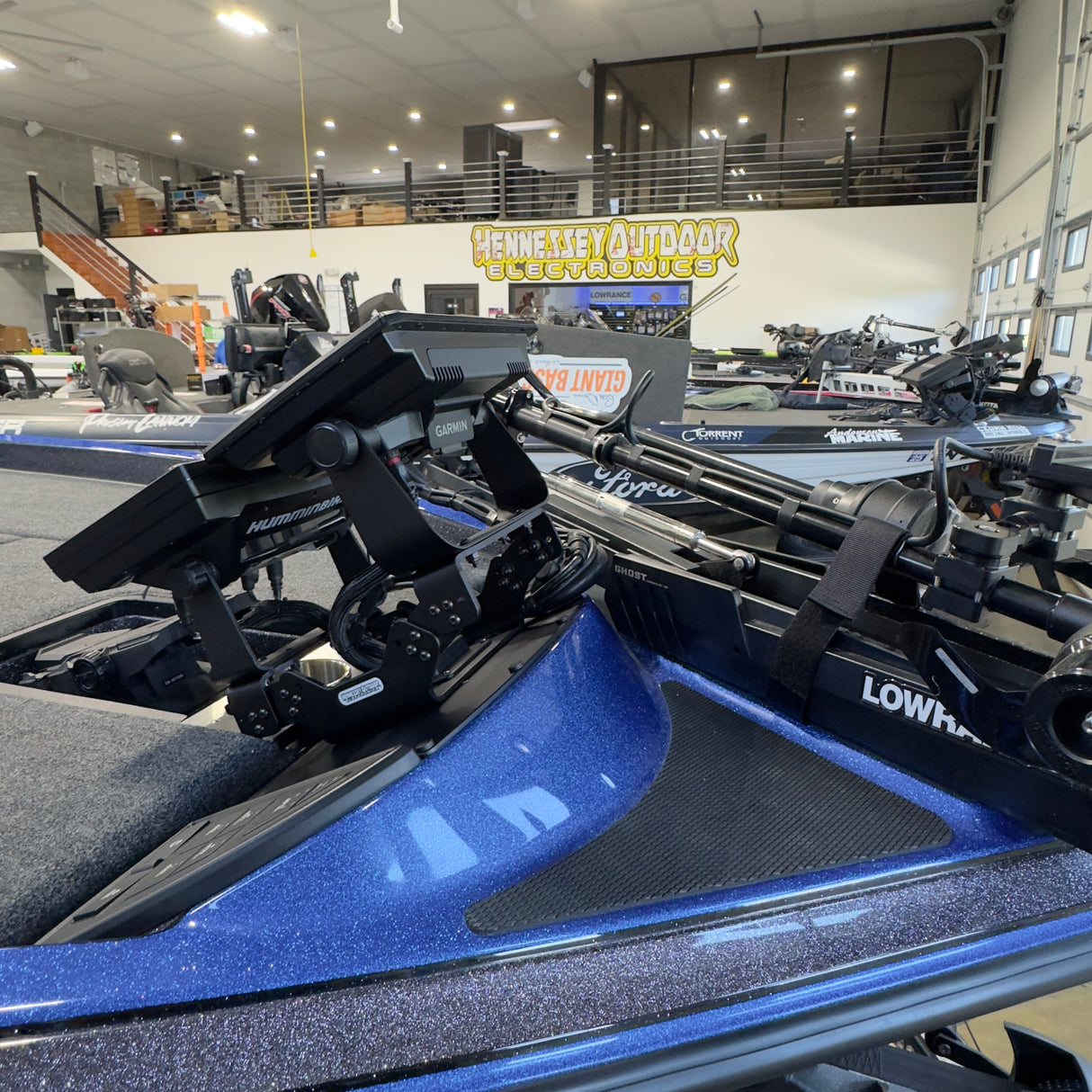 H.O.E. DUAL BOW MOUNT SYSTEM - CAYMAS CX20/CX21 2019-2024