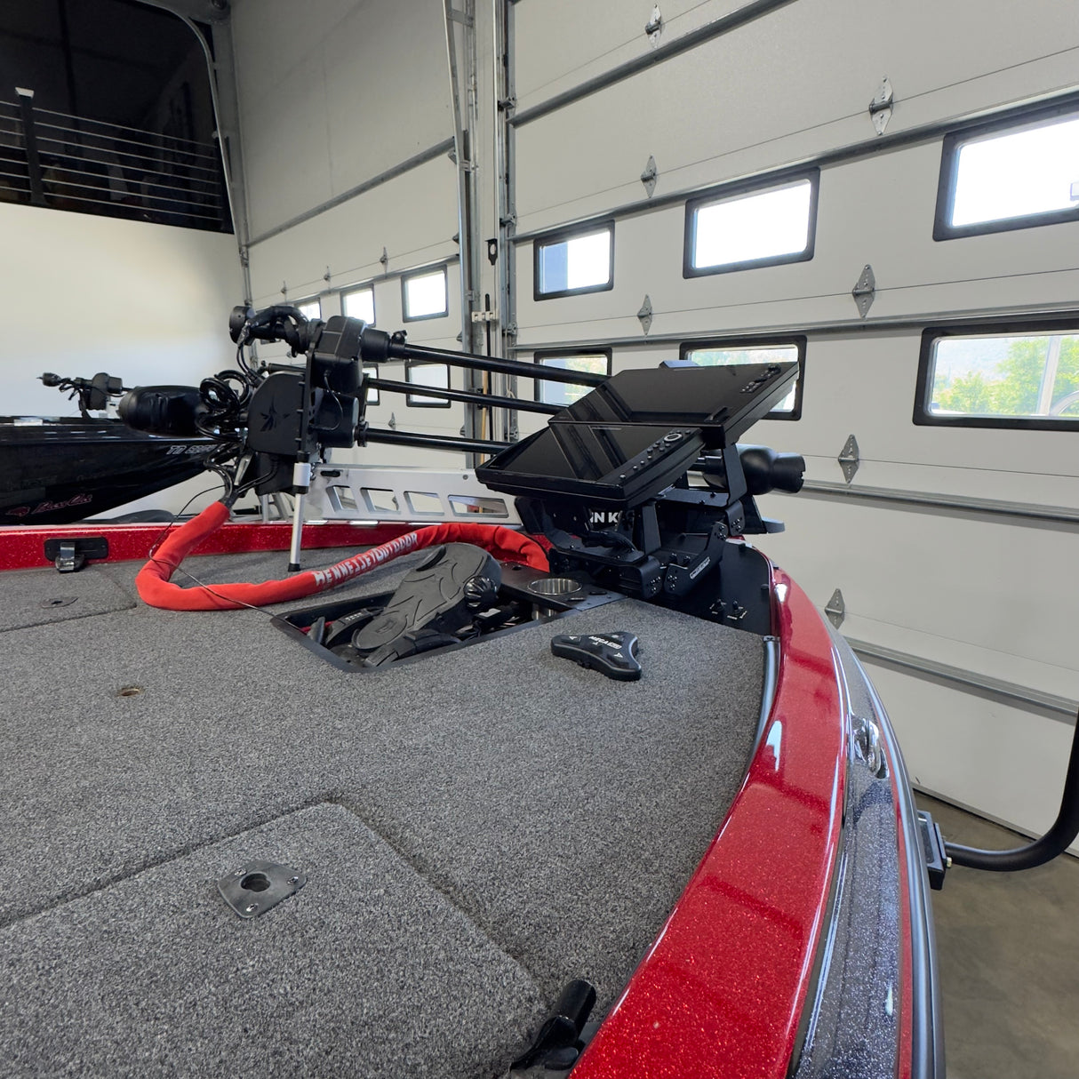 H.O.E. DUAL BOW MOUNT SYSTEM - CAYMAS CX18/CX19 2019+