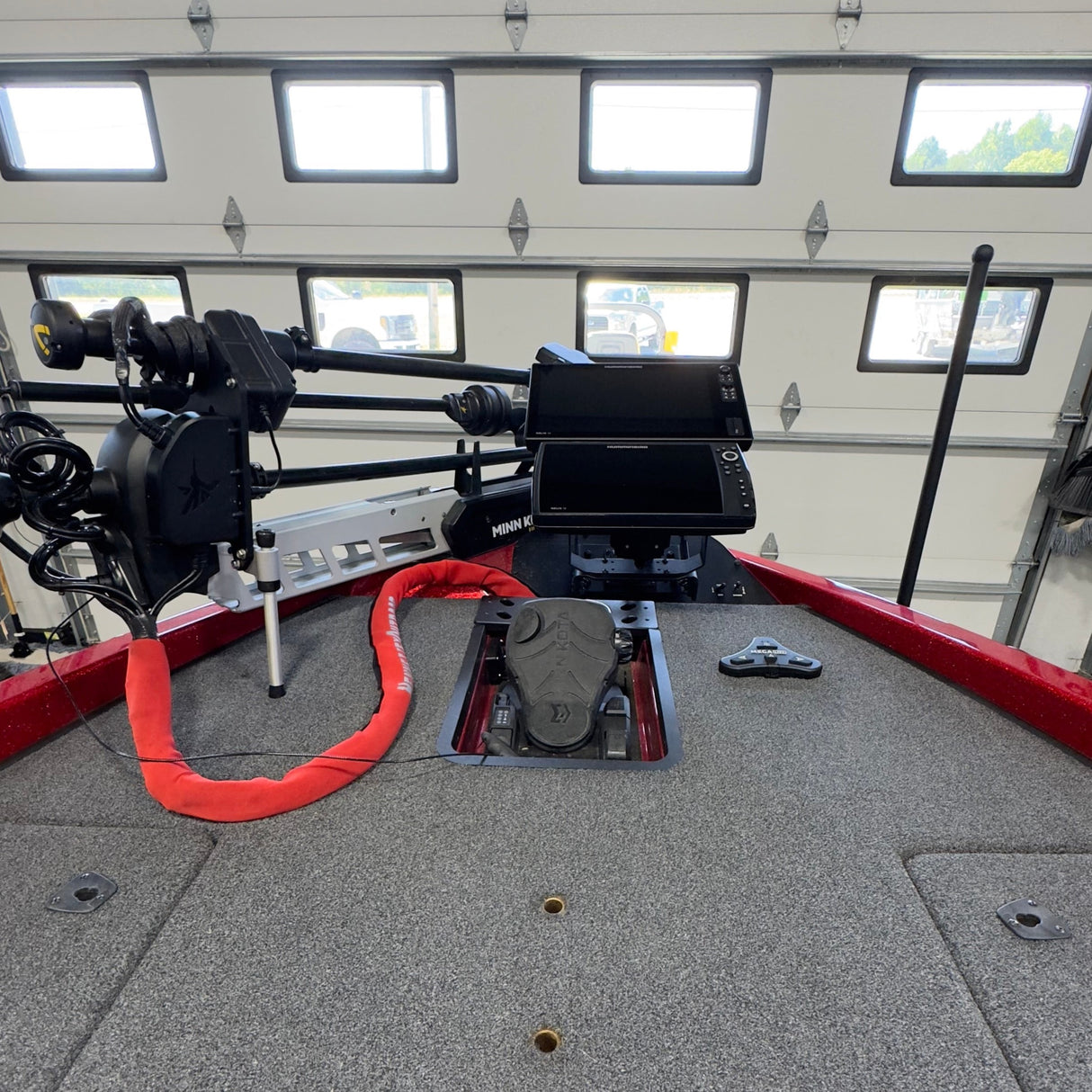 H.O.E. DUAL BOW MOUNT SYSTEM - CAYMAS CX18/CX19 2019+