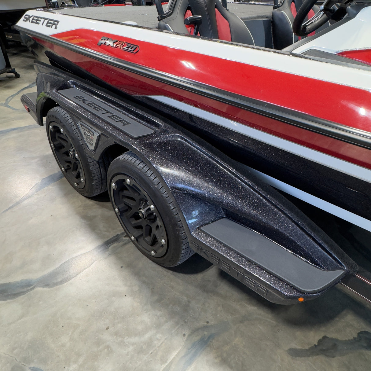 Ulta-mat by Hennessey Outdoors: 2020+ Skeeter FXR/ZXR Trailer Kit