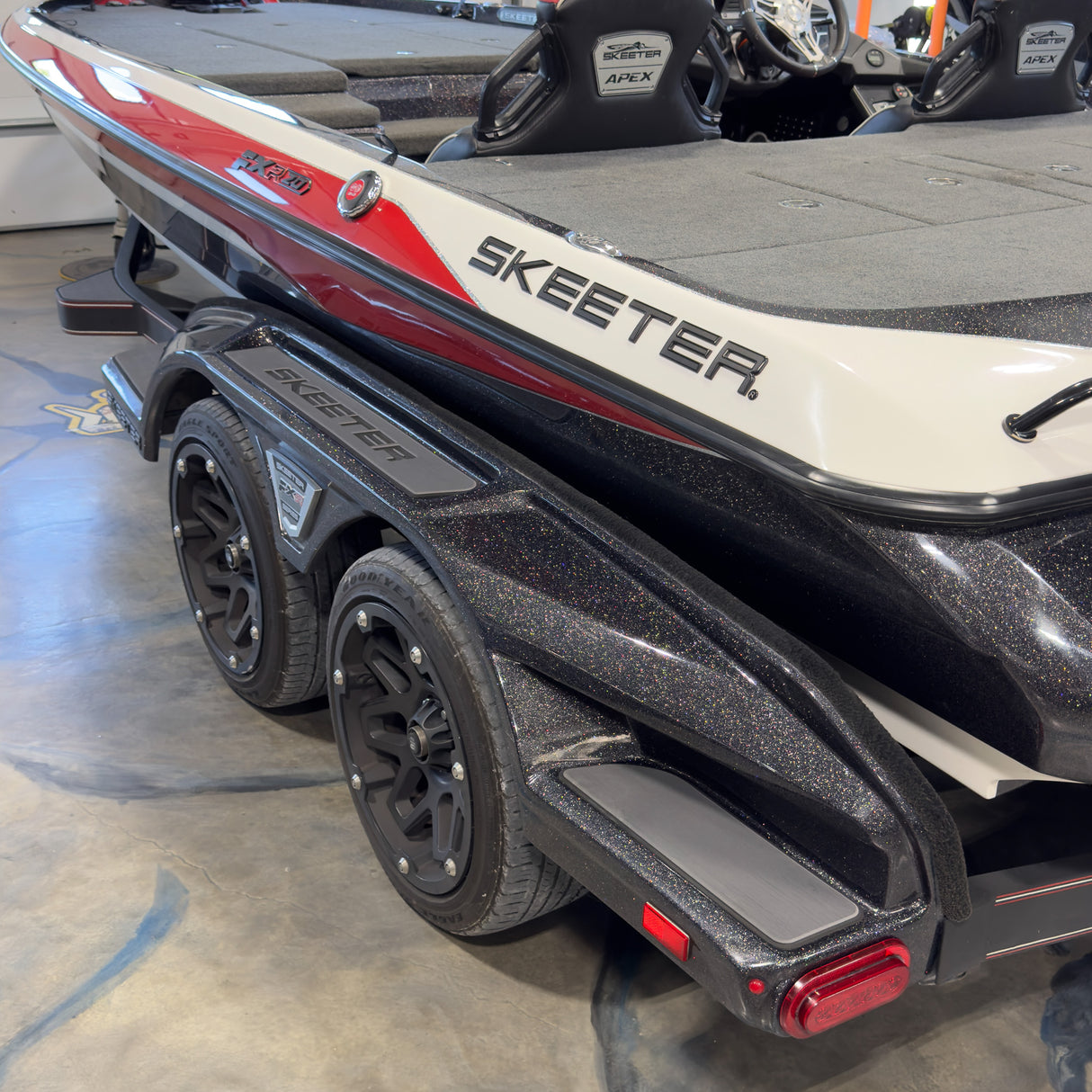 Ulta-mat by Hennessey Outdoors: 2020+ Skeeter FXR/ZXR Trailer Kit