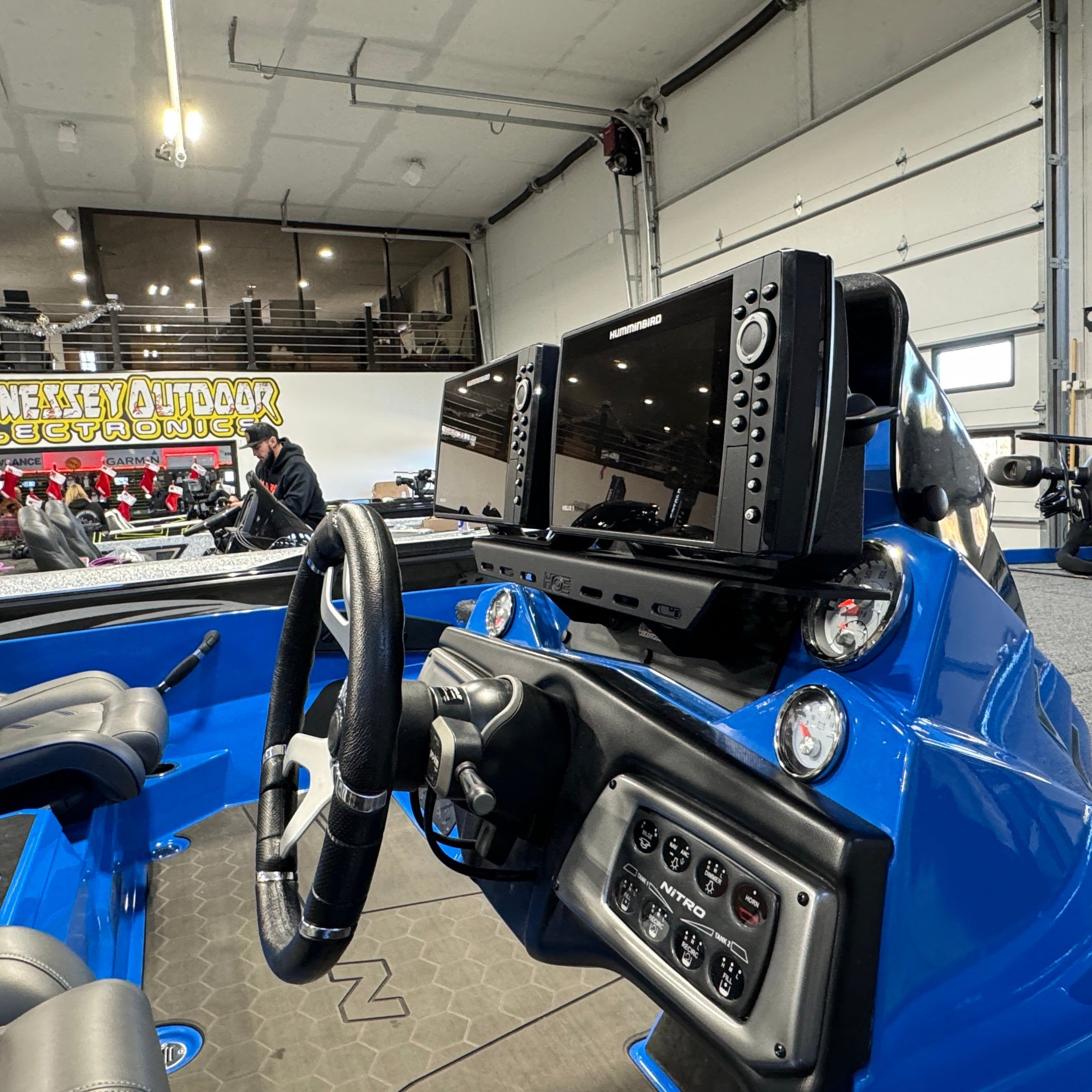 H.O.E. DUAL CONSOLE MOUNT SYSTEM -NITRO Z18-Z21 2020+ – Hennessey