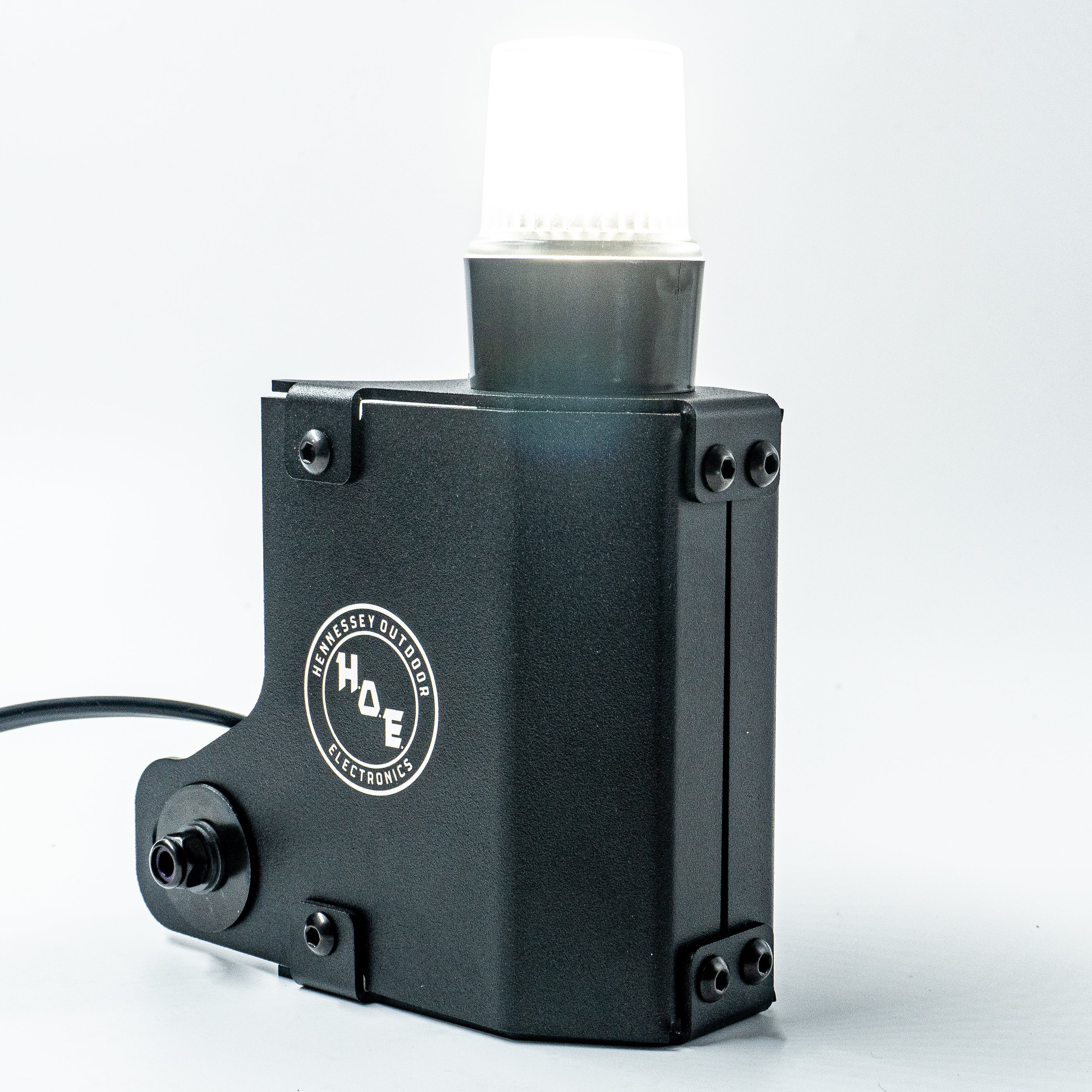 H.O.E MINN KOTA RAPTOR ANCHOR LIGHT — Hennessey Outdoor Electronics