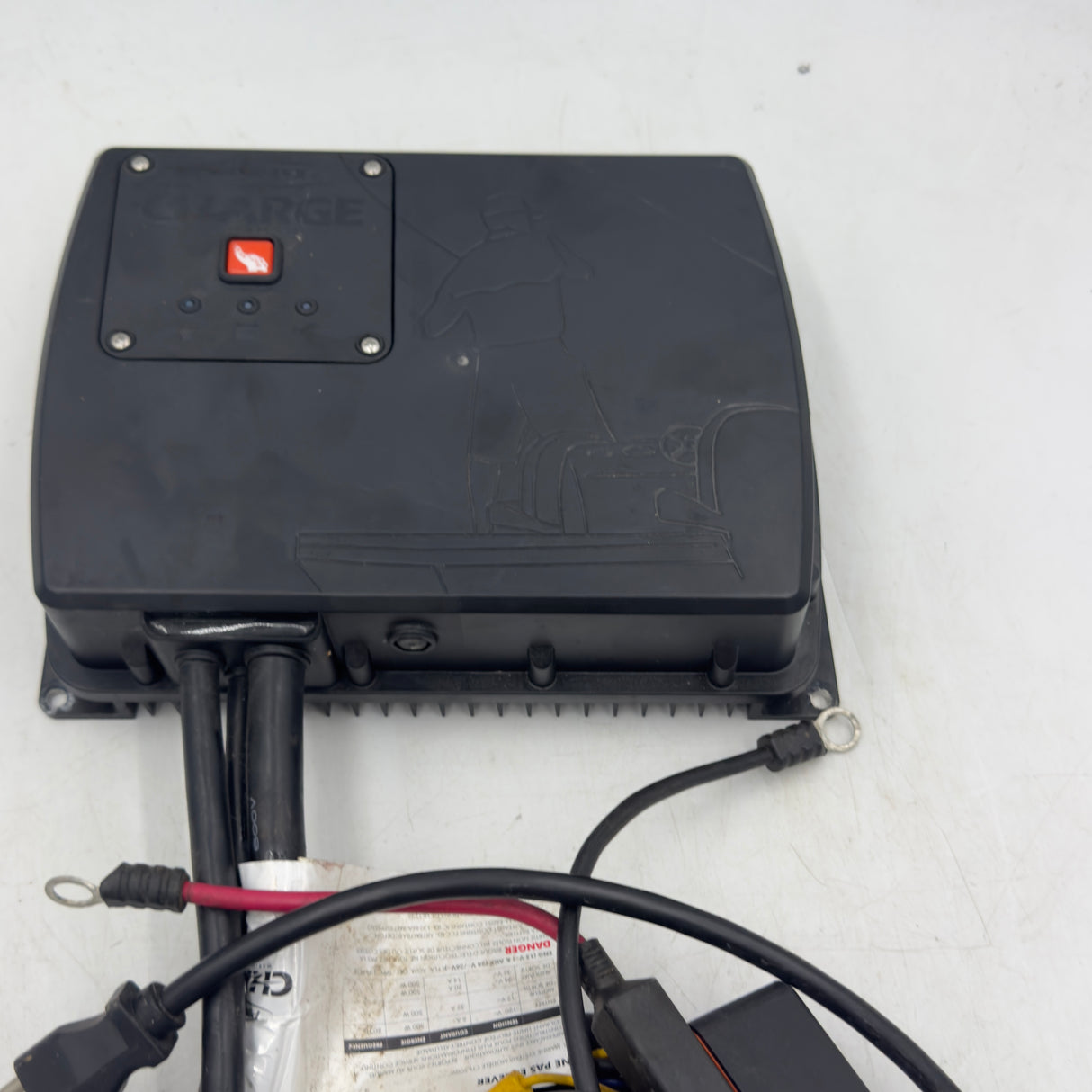 POWERPOLE CHARGE 12V AND 36V 3 BANK CHARGER