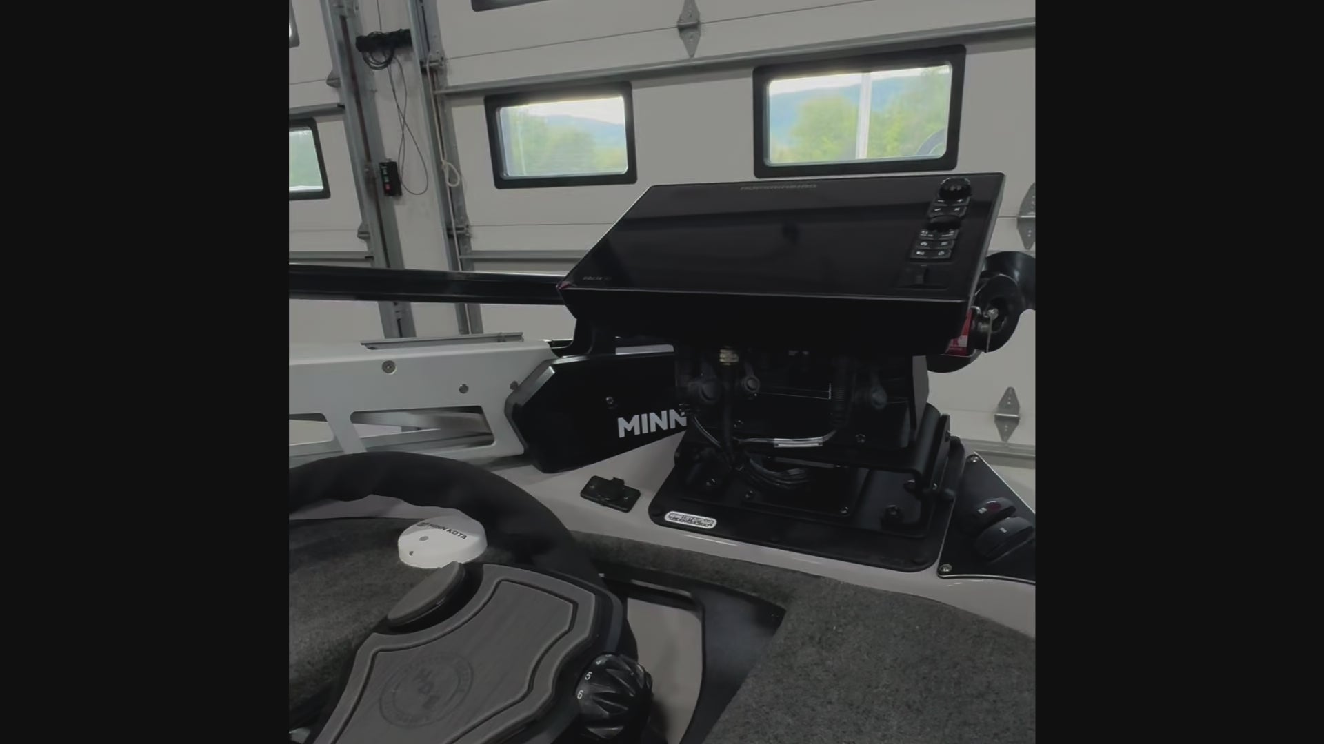H.O.E. SINGLE BOW MOUNT SYSTEM - SKEETER FX SERIES/2015-2021 ZX