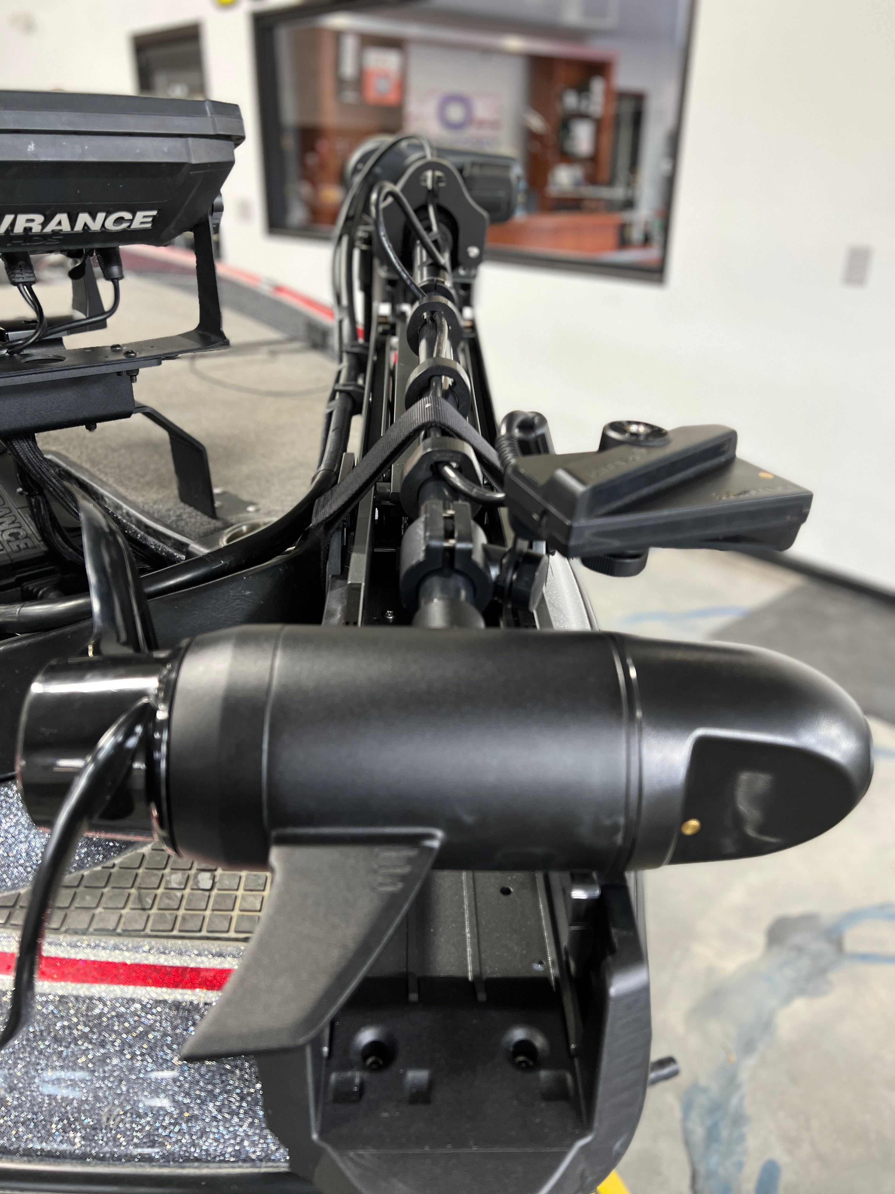 H.O.E KLIPS LOWRANCE GHOST KIT – Hennessey Outdoor Electronics